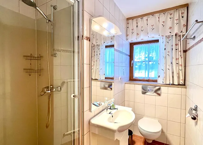 Appartementhaus Koenigstrasse Linderhof